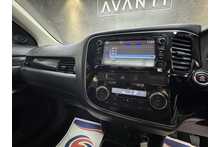 Mitsubishi Outlander DI-D 4 