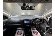 Mitsubishi Outlander DI-D 4 