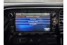 Mitsubishi Outlander DI-D 4 