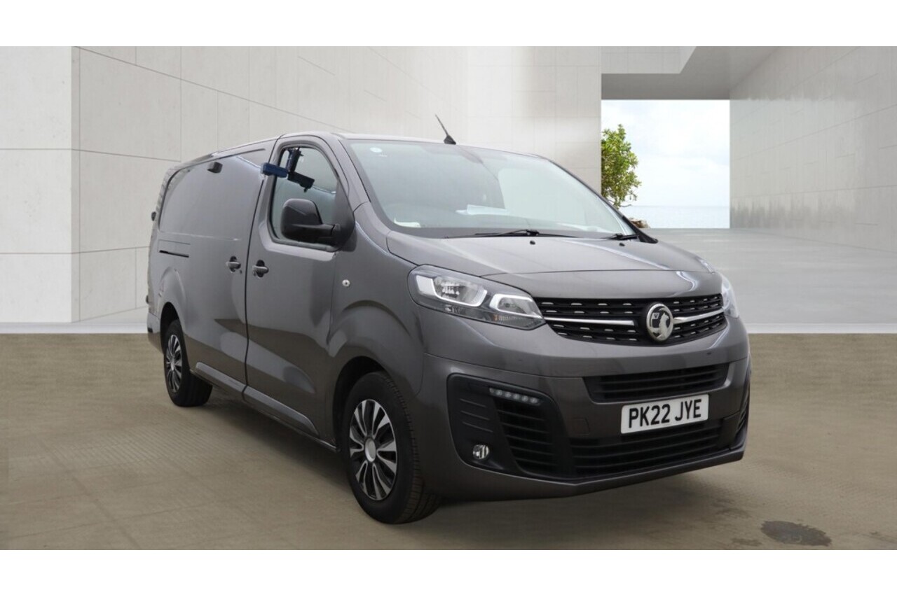 Vauxhall 2.0 Turbo D 3100 Sportive Panel Van 5dr Diesel Manual L2 H1 Euro 6 (s/s) (145 ps)