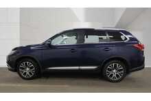 Mitsubishi Outlander DI-D 4 