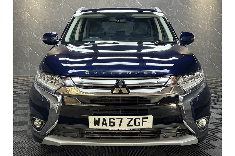 Mitsubishi 2.2 DI-D 4 SUV 5dr Diesel Auto 4WD Euro 6 (147 ps)