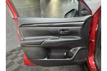 Mitsubishi Outlander DI-D 4 