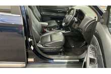 Mitsubishi Outlander DI-D 4 