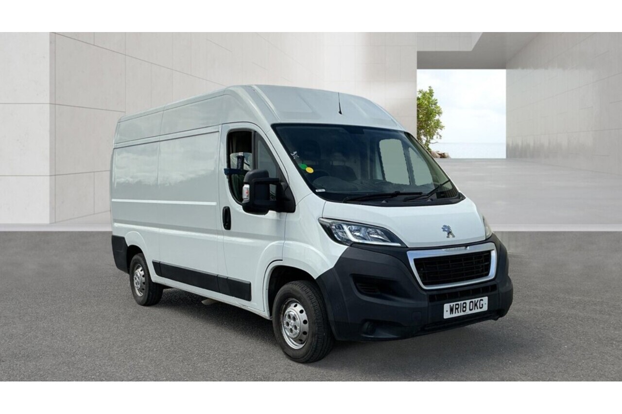 Peugeot 2.0 BlueHDi 335 Professional Panel Van 5dr Diesel Manual L2 H2 Euro 6 (130 ps)