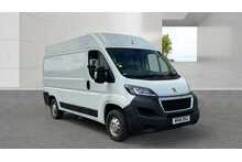 Peugeot Boxer BlueHDi 335 Professional 