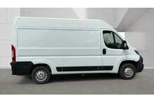 Peugeot Boxer BlueHDi 335 Professional 