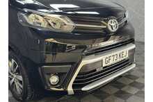 Toyota ProAce D Design 