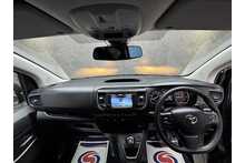 Toyota ProAce D Design 