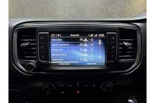 Toyota ProAce D Design 