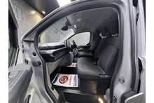 Ford Transit Custom 320 EcoBlue Limited 