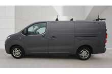 Vauxhall Vivaro Turbo D 2900 Sportive 