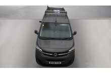 Vauxhall Vivaro Turbo D 2900 Sportive 