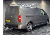 Vauxhall Vivaro Turbo D 2900 Sportive 