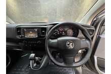 Vauxhall Vivaro Turbo D 2900 Sportive 