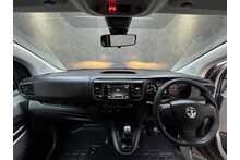 Vauxhall Vivaro Turbo D 2900 Sportive 