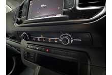Vauxhall Vivaro Turbo D 2900 Sportive 