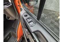 Ford Transit Custom 320 EcoBlue Limited 