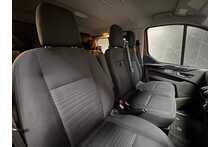 Ford Transit Custom 320 EcoBlue Limited 