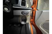 Ford Transit Custom 320 EcoBlue Limited 