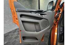 Ford Transit Custom 320 EcoBlue Limited 