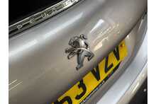 Peugeot 208 VTi Allure 