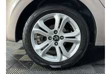 Peugeot 208 VTi Allure 