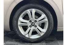 Peugeot 208 VTi Allure 
