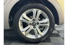 Peugeot 208 VTi Allure 
