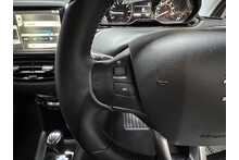 Peugeot 208 VTi Allure 