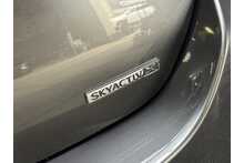 Mazda Mazda3 SKYACTIV-X MHEV Sport Lux 