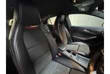 Mercedes-Benz GLA GLA220d AMG Line 