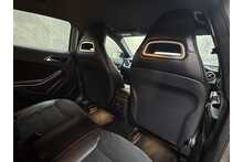 Mercedes-Benz GLA GLA220d AMG Line 
