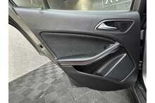 Mercedes-Benz GLA GLA220d AMG Line 