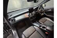 Mercedes-Benz GLA GLA220d AMG Line 