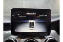 Mercedes-Benz GLA GLA220d AMG Line 