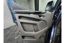 Ford Transit Custom 300 EcoBlue Limited 