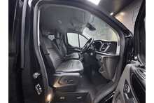 Ford Transit Custom 320 EcoBlue Limited 