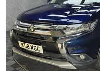 Mitsubishi Outlander DI-D 4 