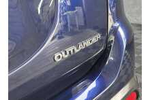 Mitsubishi Outlander DI-D 4 