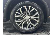 Mitsubishi Outlander DI-D 4 