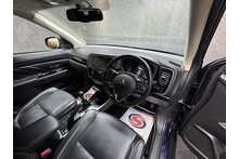 Mitsubishi Outlander DI-D 4 