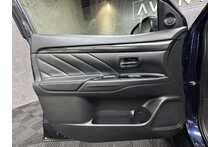 Mitsubishi Outlander DI-D 4 