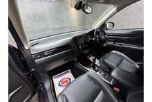 Mitsubishi Outlander DI-D 4 