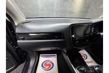 Mitsubishi Outlander DI-D 4 