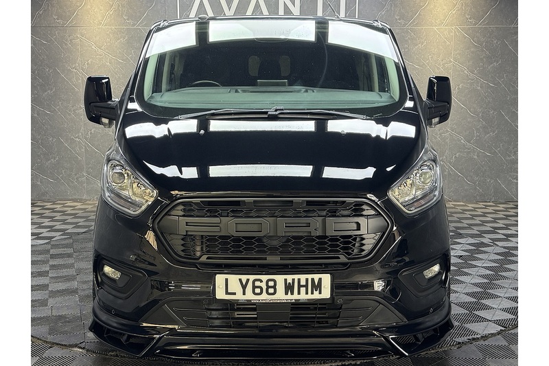 Ford 2.0 300 EcoBlue Limited Crew Van Double Cab 5dr Diesel Auto L2 H1 Euro 6 (s/s) (5 Seat) (170 ps)