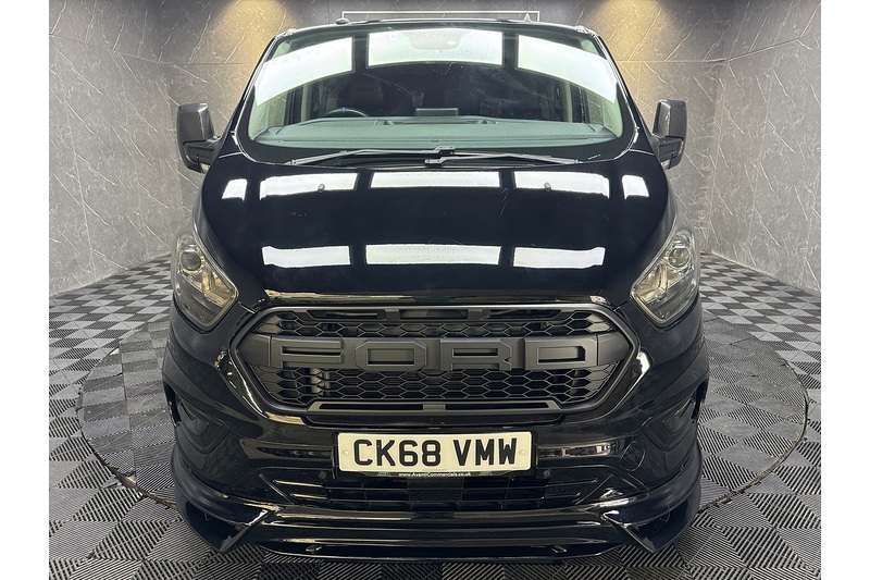 Ford 2.0 300 EcoBlue Limited Crew Van Double Cab 5dr Diesel Auto L1 H1 Euro 6 (s/s) (6 Seat) (130 ps)