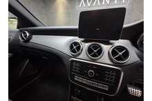Mercedes-Benz GLA GLA200 AMG Line Edition 