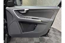 Volvo XC60 D4 R-Design Lux Nav 