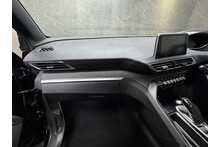 Peugeot 5008 BlueHDi GT Line Premium 